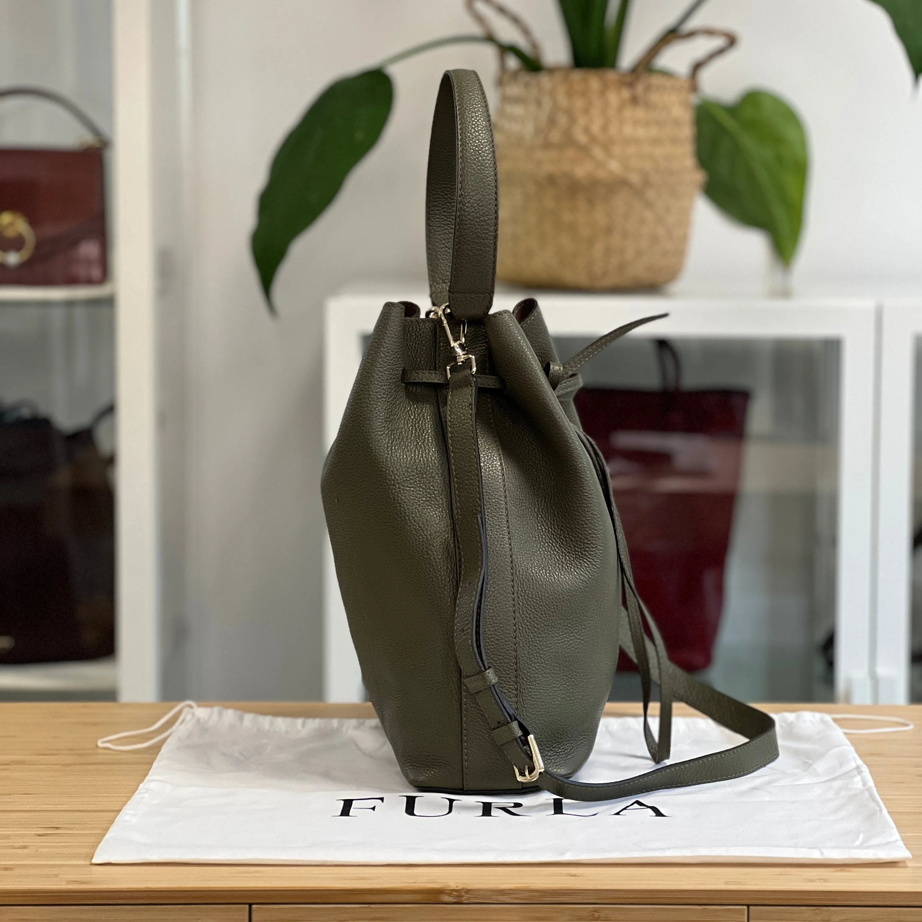 Furla Bucket